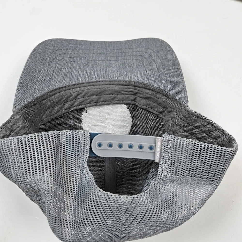 Travis Mathew California Distressed Grey Mesh Snapback Baseball Cap Golf Youth